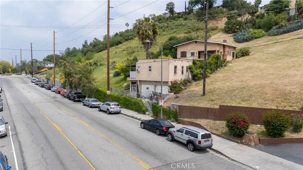 1972 N Marianna Avenue, Los Angeles, California 90032 home-pic-30